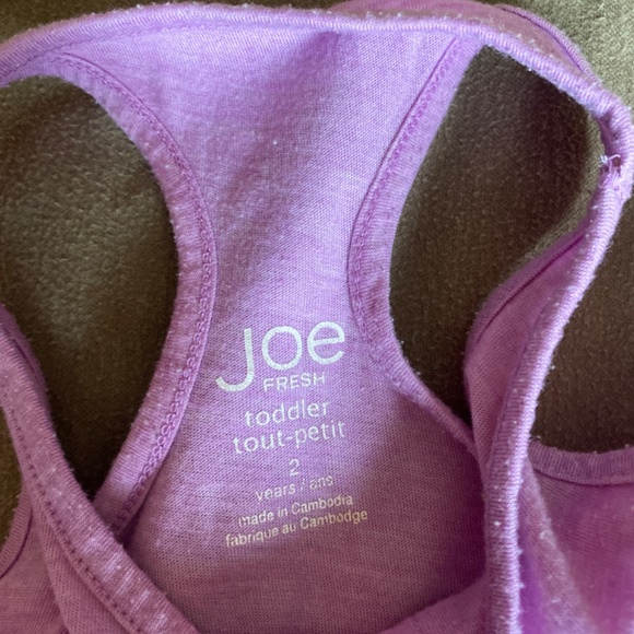 Tank tops/razor back - Picture 2 of 5